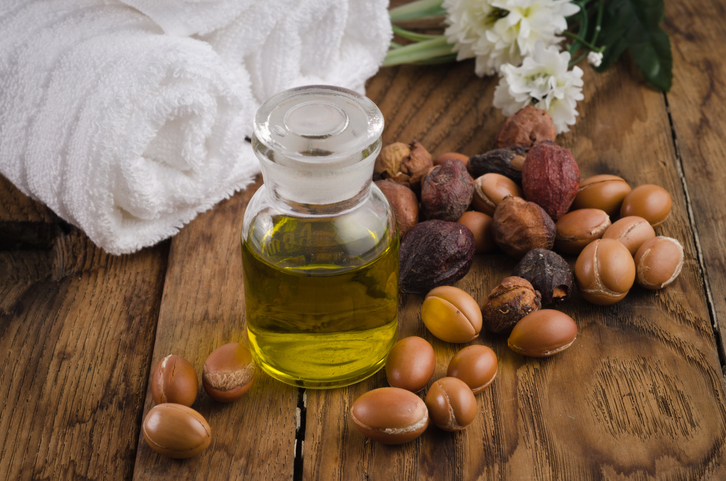 Beneficios y aplicaciones del aceite de argán en el cabello